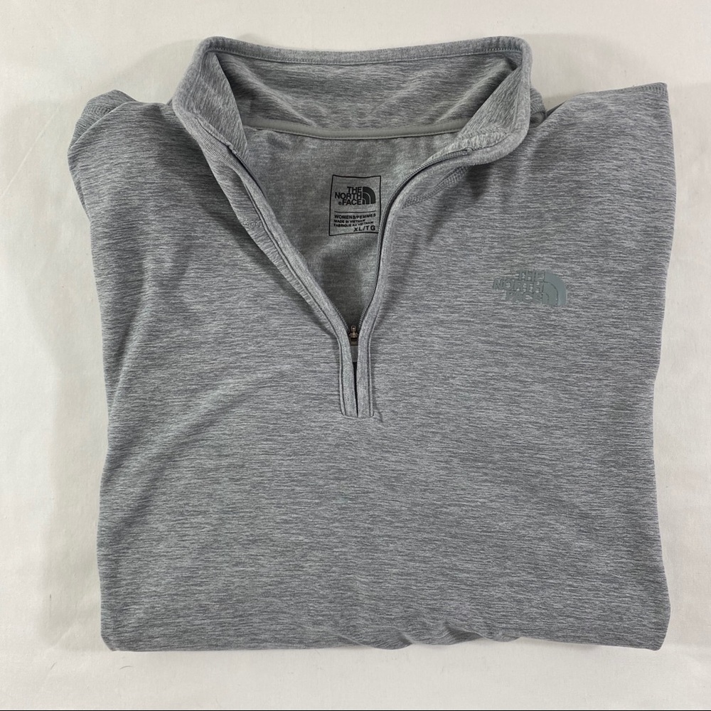 The North Face pull over